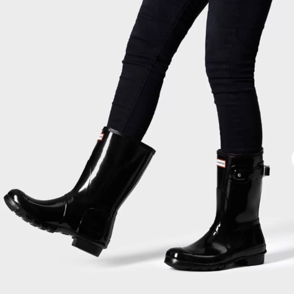 New Hunter Black Gloss Short Boots